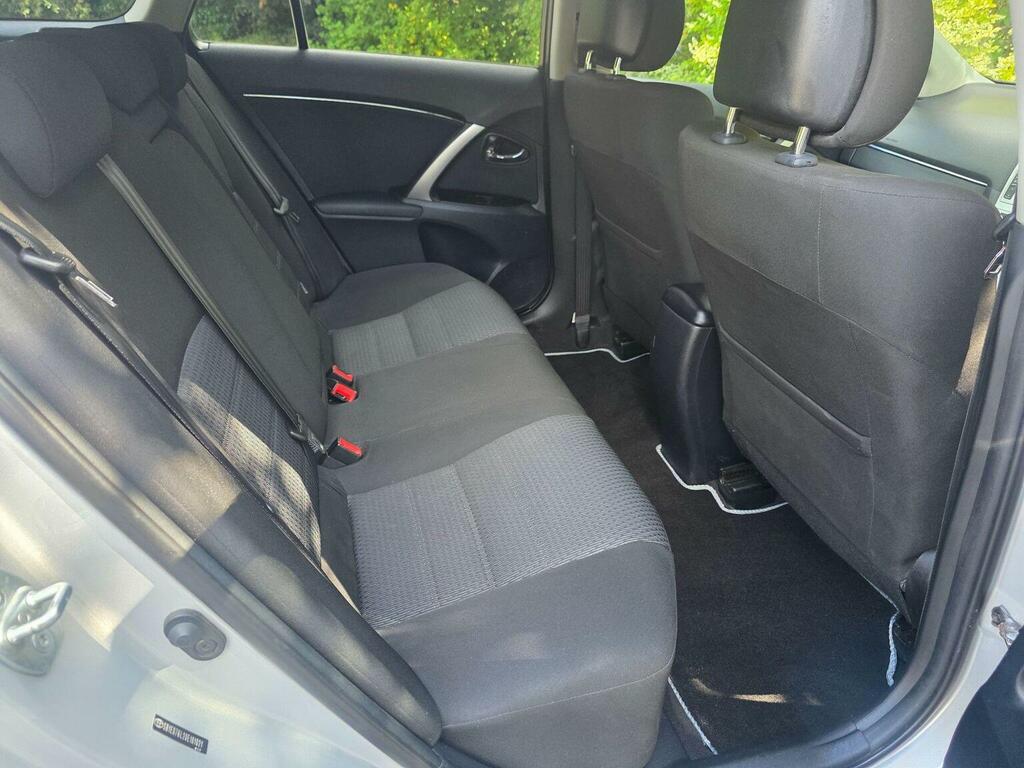 Toyota Avensis 2.0 D-4d Tr Grey #10