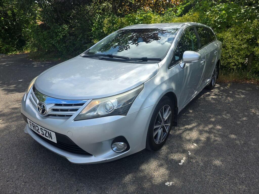 Toyota Avensis 2.0 D-4d Tr Tourer Euro 5 Silver #3