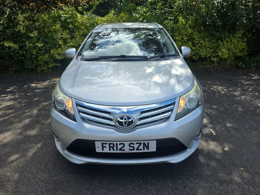 Toyota Avensis 2.0 D-4d Tr Tourer Euro 5 Silver #2