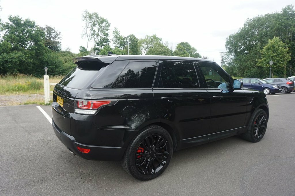 Land Rover Range Rover Sport 3L Hse Dynamic Black #2