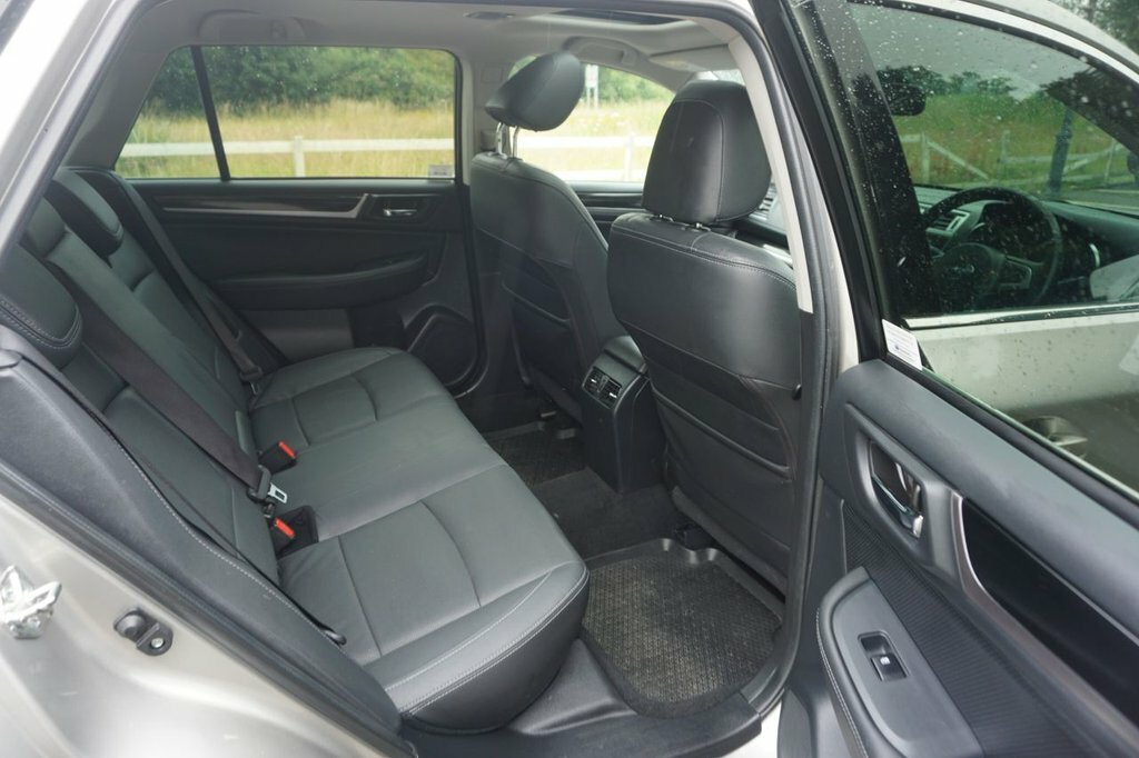 Subaru Outback 2017 2.0D Se Premium Estate Lineartroni Grey #16