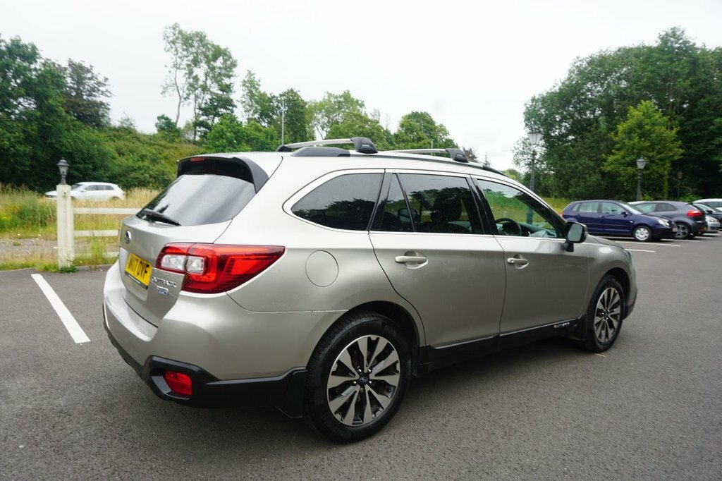 Subaru Outback 2L Se Premium Gold #3
