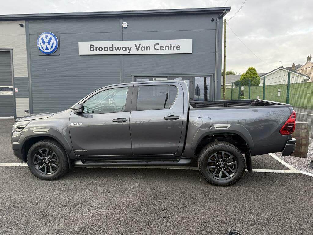 Toyota HILUX 2.8 D-4d Invincible X Pickup Double Cab Grey #5