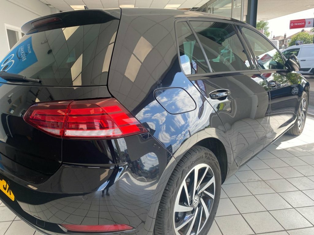 Volkswagen Golf 1.5L Match Edition GF70PJX Black #6