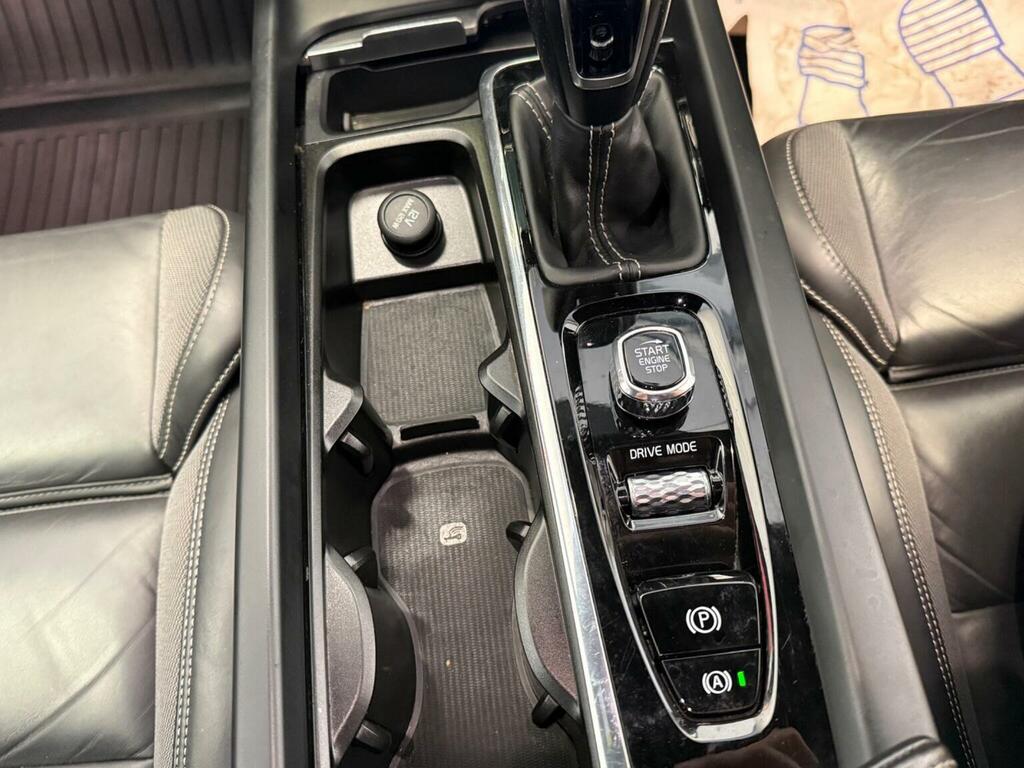 Volvo V60 2.0 D4 Momentum Pro 188 Bhp Grey #32
