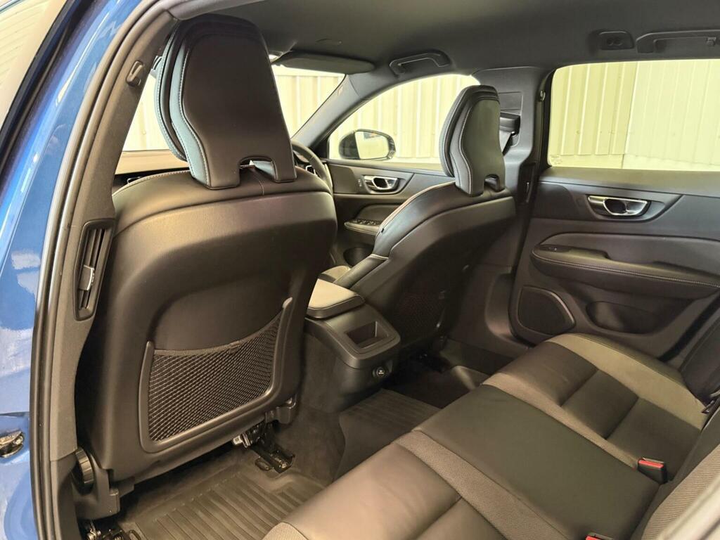 Volvo V60 2.0 D4 Momentum Pro 188 Bhp Grey #9