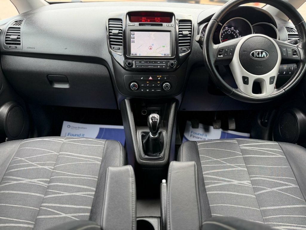 Kia Venga 1.6L 3 Red #2
