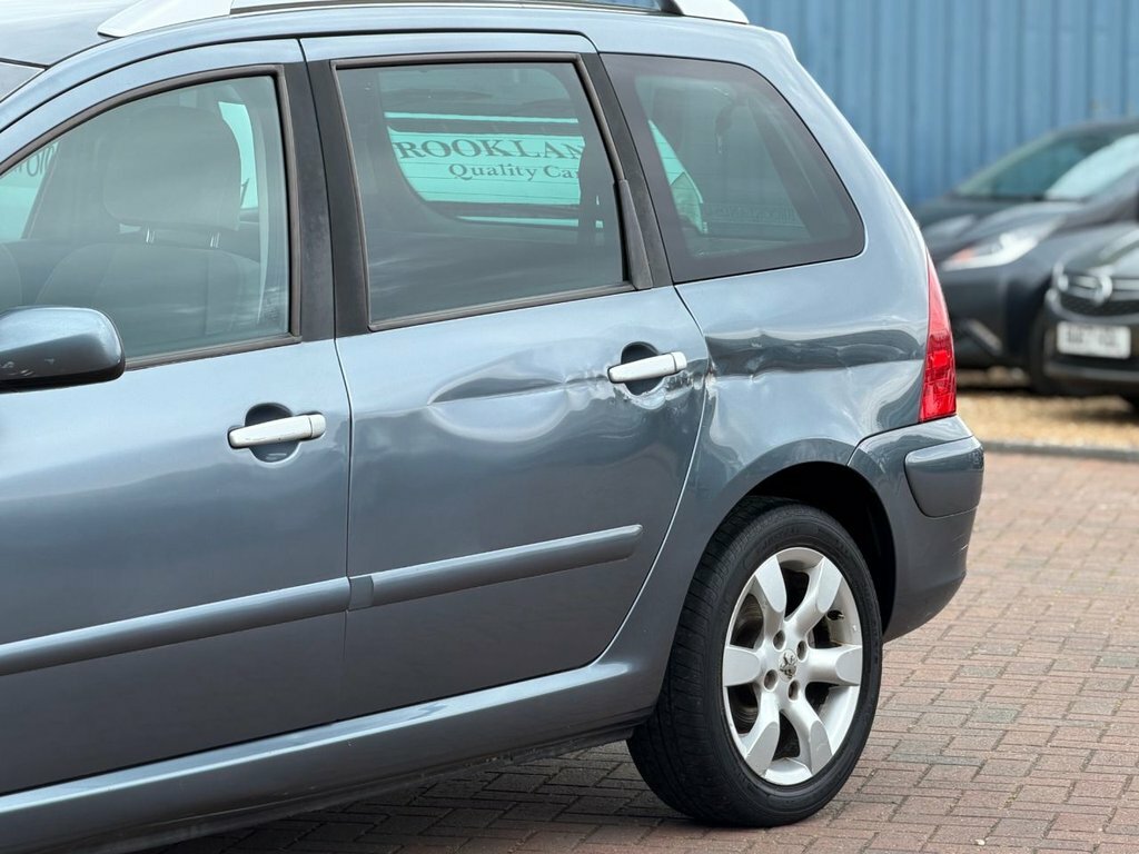Peugeot 307 SW 1.6 16V Se Tiptronic Silver #18