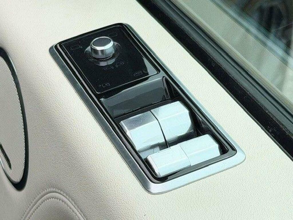 Land Rover Range Rover 3.0 L Sdv6 Westminster Black 271 Bhp Black #21