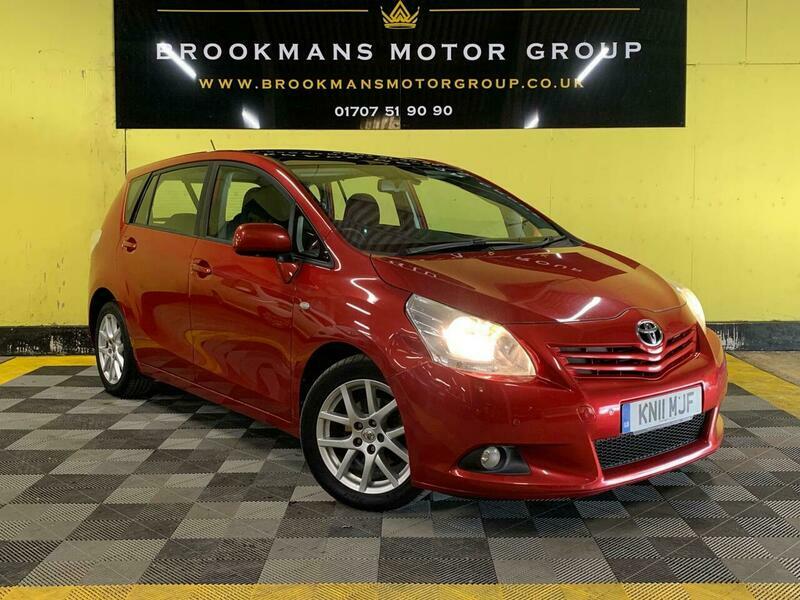 Toyota Verso 2.0 D-4d T Spirit Red