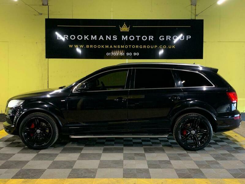 Audi Q7 3.0 Tdi V6 S EA62KSY Black #4