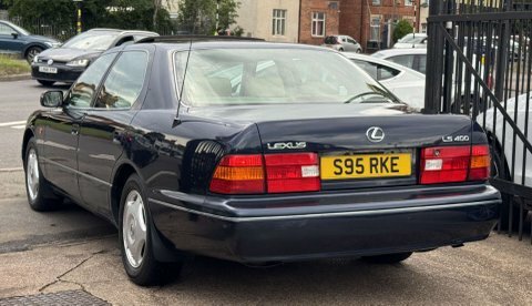 Lexus LS Saloon 4.6 460 V8 Se-l Euro 4 200857 Silver #14