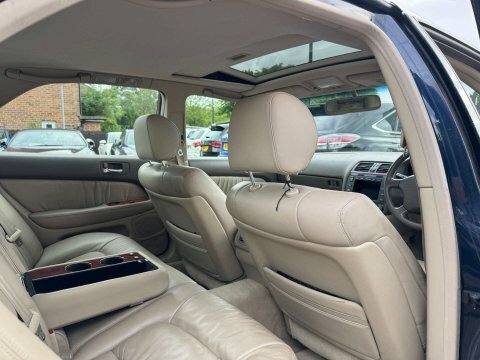 Lexus LS Saloon 4.6 460 V8 Se-l Euro 4 200857 Silver #25