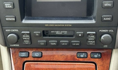 Lexus LS Saloon 4.6 460 V8 Se-l Euro 4 200857 Silver #30