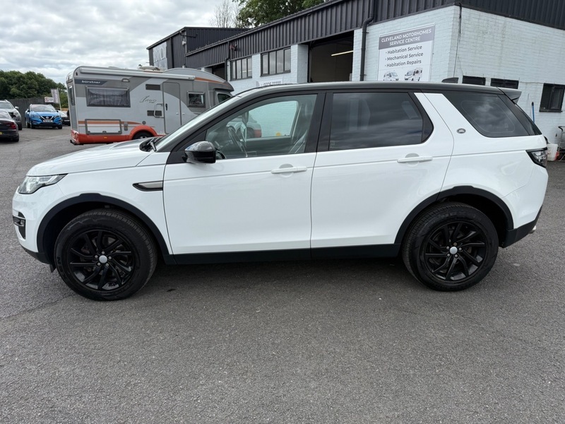 Land Rover Discovery Sport Td4 Se Tech 7 White #4