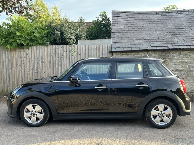 Mini Hatch Classic Black #3