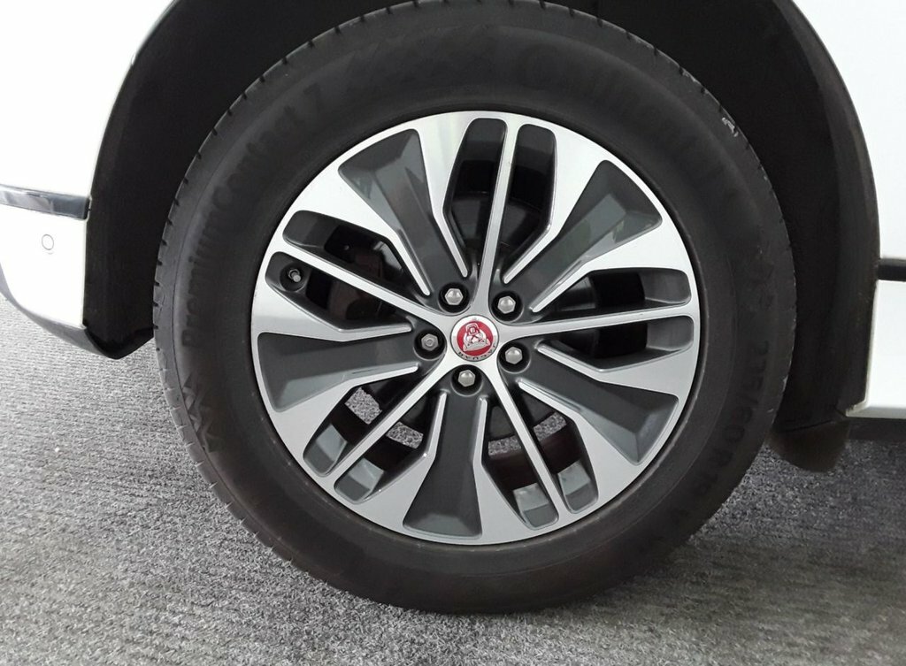 Jaguar I-Pace Suv White #6