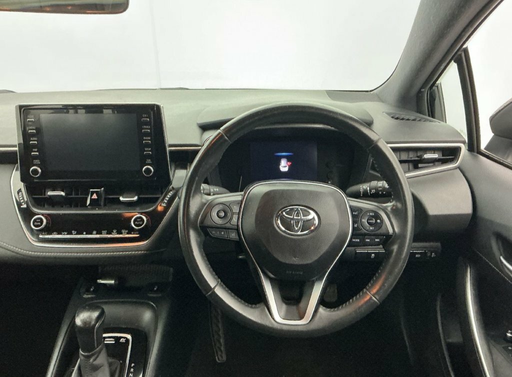 Toyota Corolla 1.8L Icon Tech Black #2