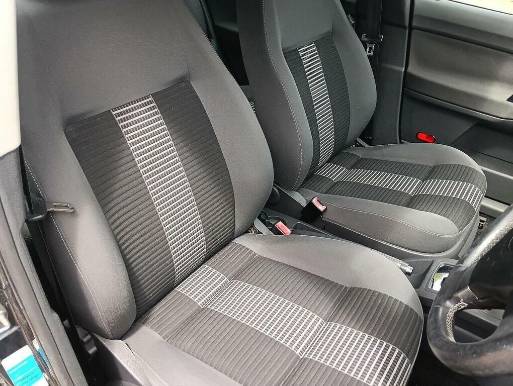 Volkswagen Polo 1.2 Match 70 Silver #10