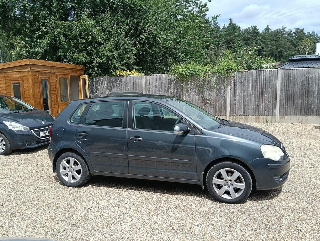 Volkswagen Polo 1.2 Match 70 Silver #4