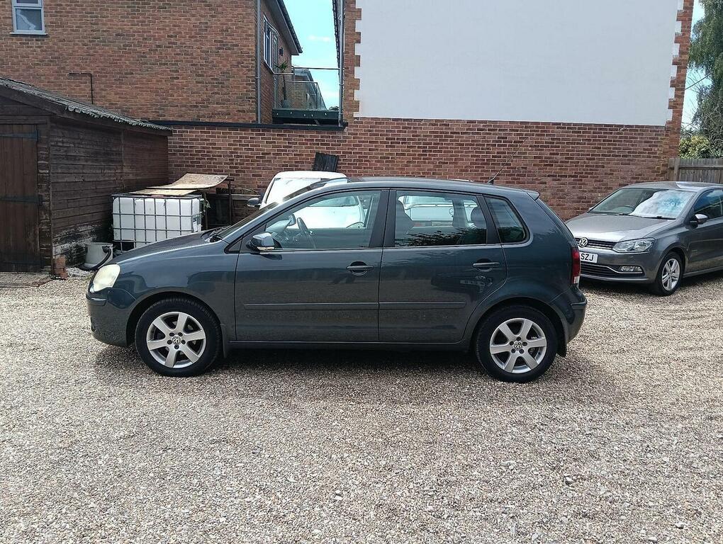 Volkswagen Polo 1.2 Match 70 Silver #8