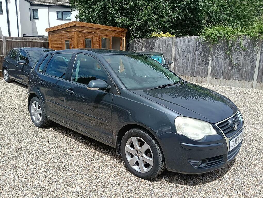 Volkswagen Polo 1.2 Match 70 Silver #1