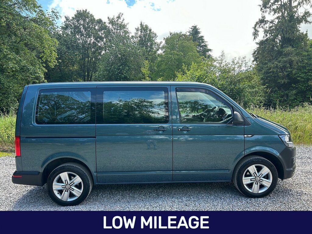 Volkswagen Transporter Shuttle Tdi S Green #4