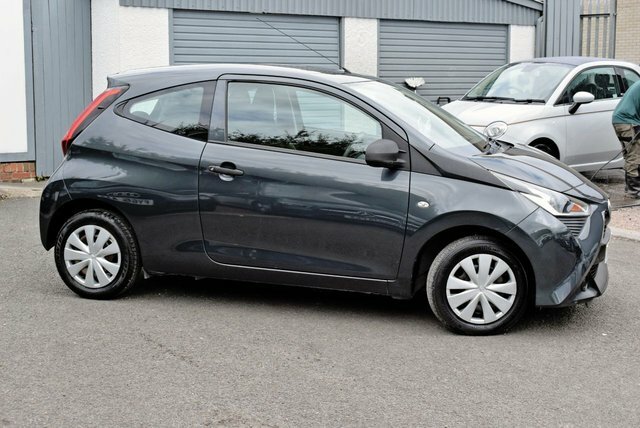 Toyota Aygo 1.0 Vvt-i X Hatchback Euro 6 71 Grey #3