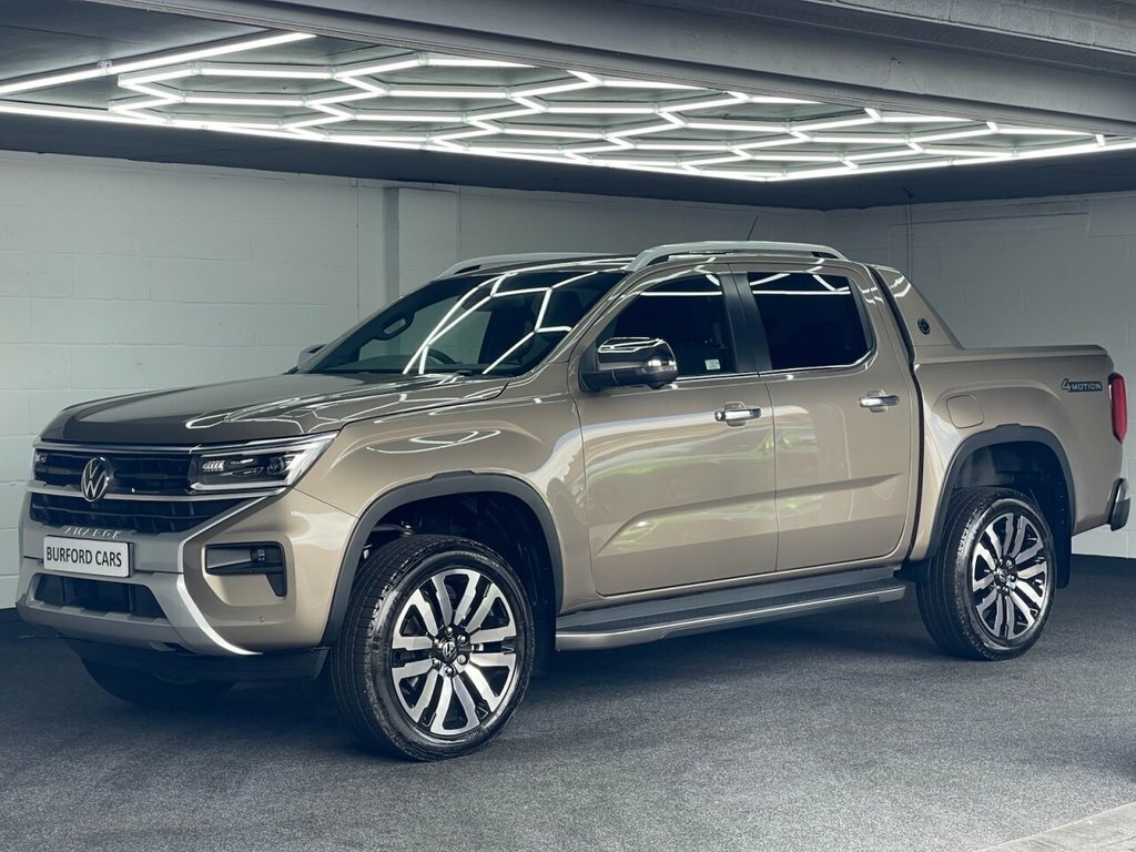 Volkswagen Amarok 3L Aventura Beige #2