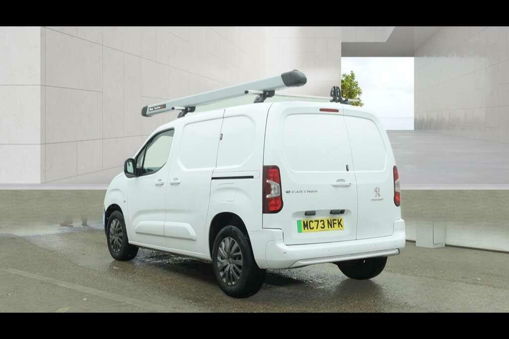 Peugeot E-Partner 800 100Kw 50Kwh Professional Premium Van Black #9
