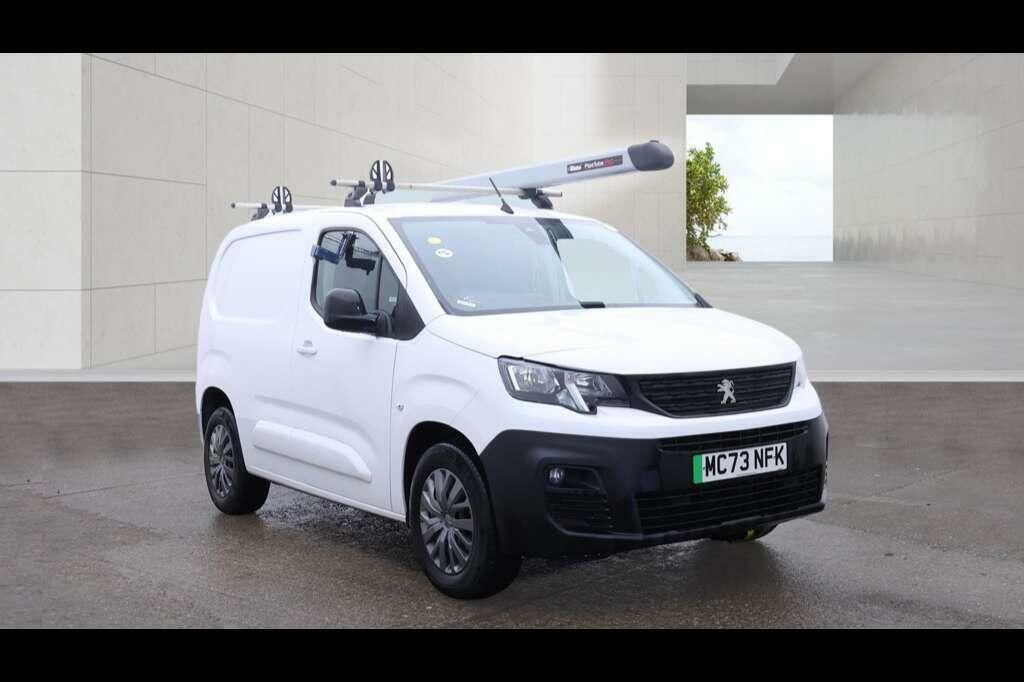 Peugeot E-Partner 800 100Kw 50Kwh Professional Premium Van Black #7