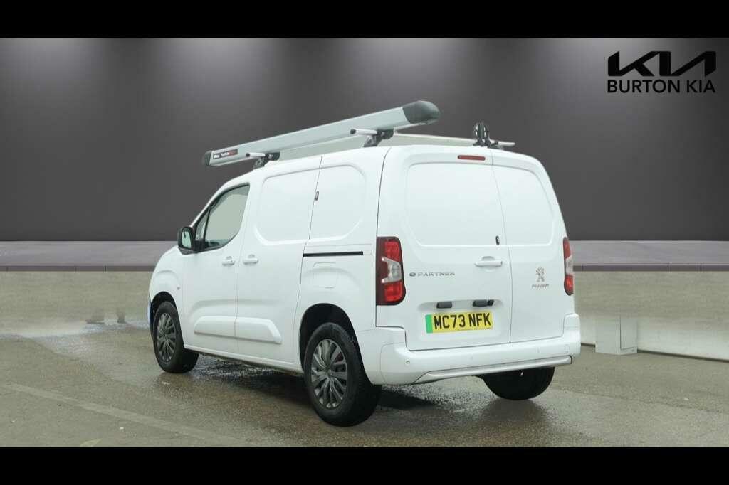 Peugeot E-Partner 800 50Kwh Asphalt Premium Standard Panel Van White #3