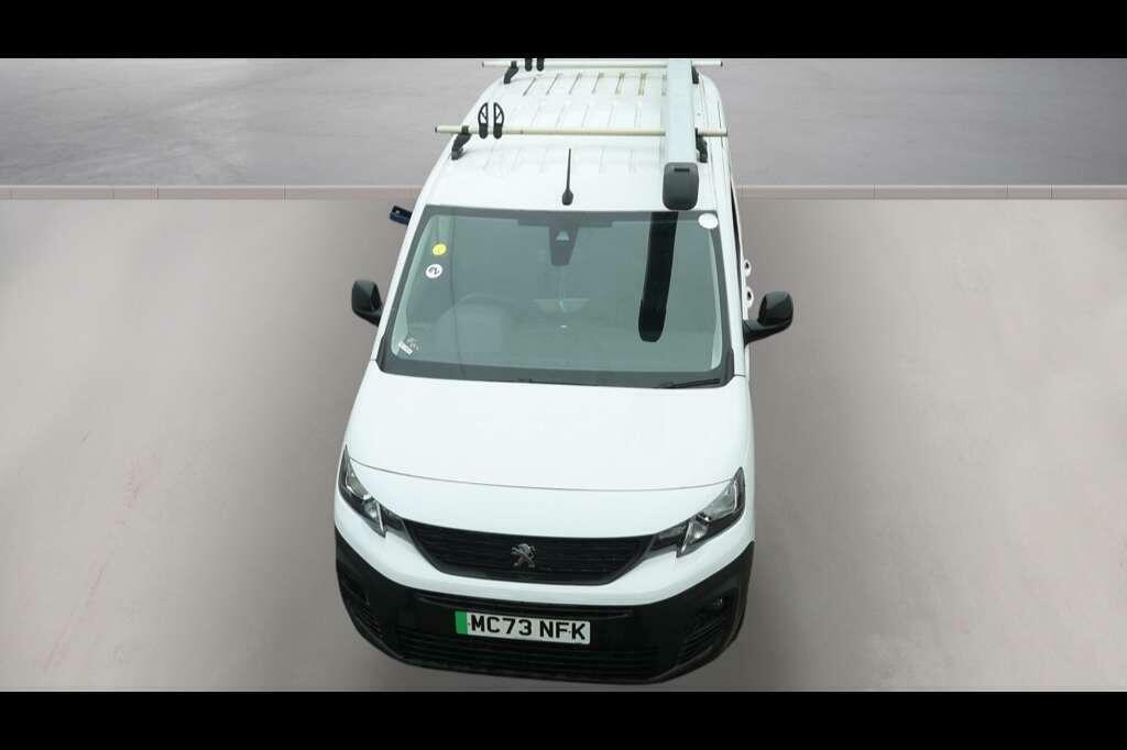 Peugeot E-Partner 800 100Kw 50Kwh Professional Premium Van Black #13