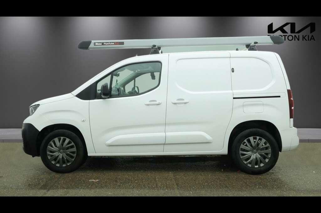 Peugeot E-Partner 800 50Kwh Asphalt Premium Standard Panel Van White #6