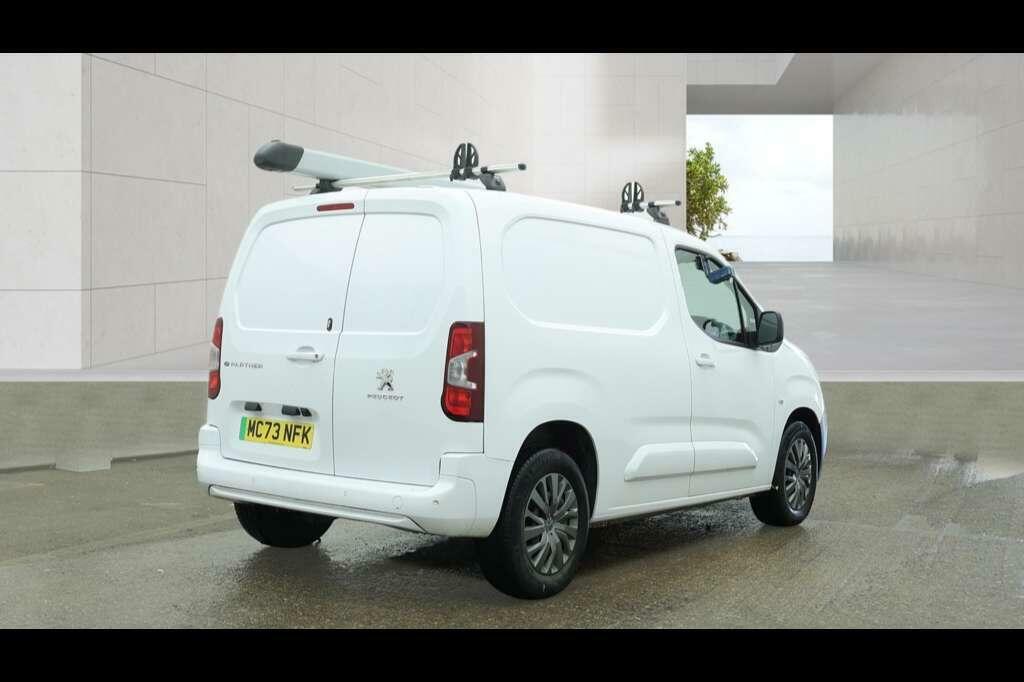 Peugeot E-Partner 800 100Kw 50Kwh Professional Premium Van Black #10