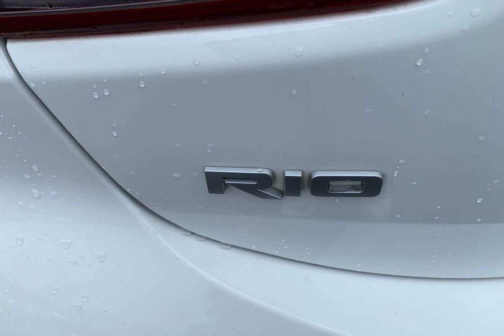 Kia RIO 1.0T Gdi 48V 118 Gt-line S White #26