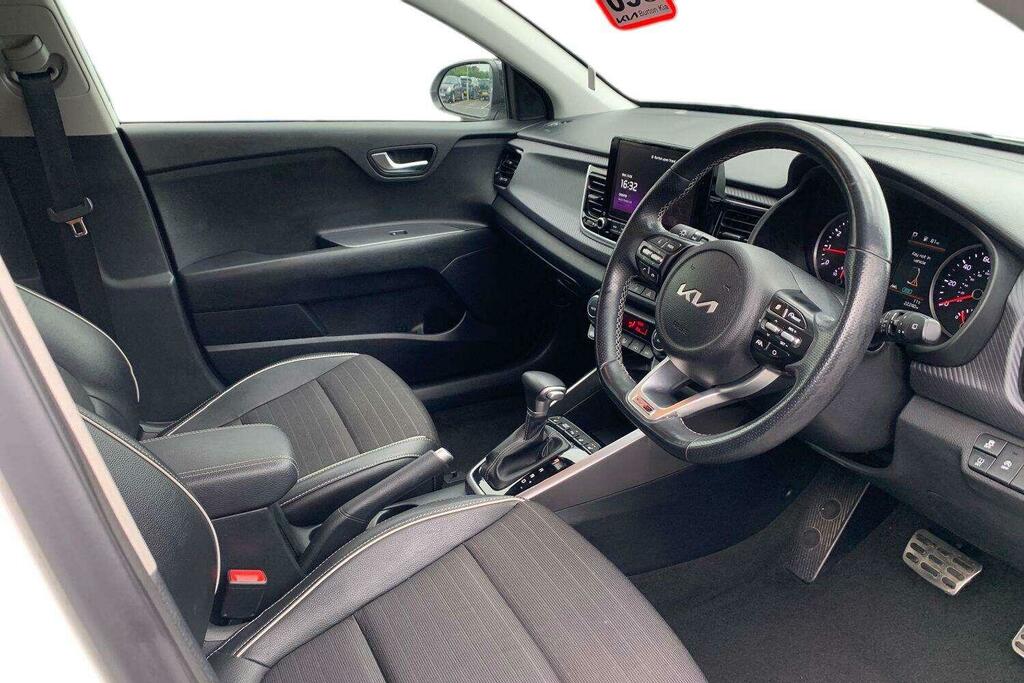 Kia RIO 1.0T Gdi 48V 118 Gt-line S White #8
