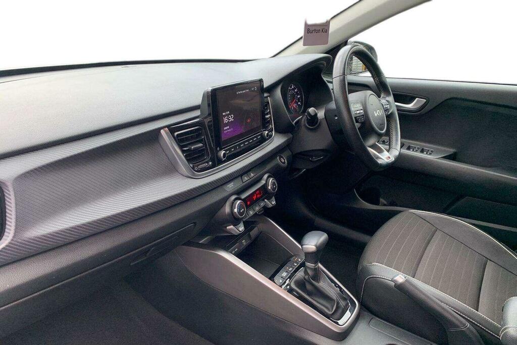 Kia RIO 1.0T Gdi 48V 118 Gt-line S White #7