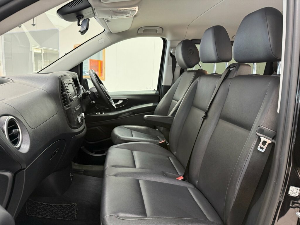 Mercedes-Benz Vito Vito 114 Progressive Cdi Black #15