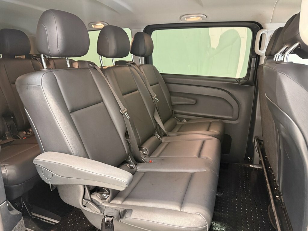 Mercedes-Benz Vito Vito 114 Progressive Cdi Black #16