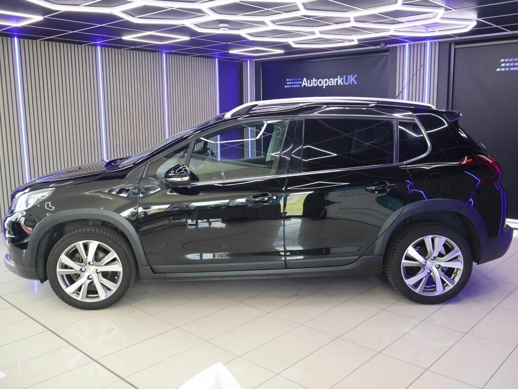 Peugeot 2008 2017 1.2 Puretech Allure Suv Eur Black #2
