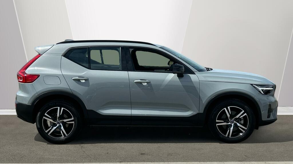 Volvo XC40 Plus B3 Mild Hybrid Dark Under 11000 Miles Grey #3
