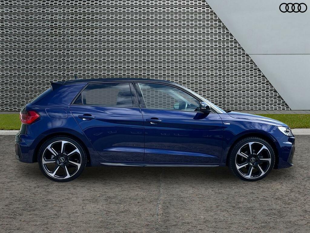 Audi A1 Black Edition 35 Tfsi 150 Ps S Tronic GY24VCX Blue #4