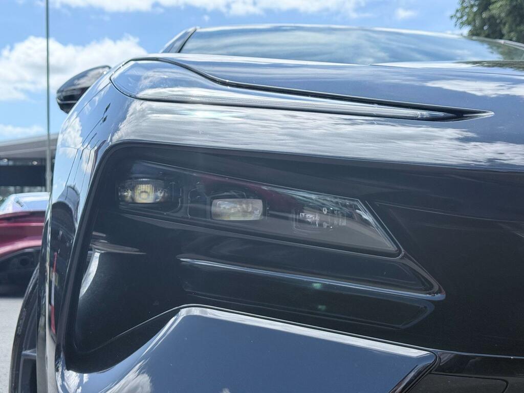 Lotus Eletre 600 112Kwh Gt Se 4Wd Dual Motor Black #5