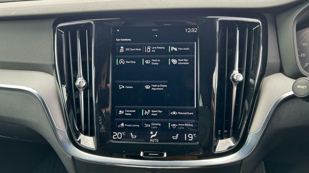 Volvo V60 2.0 D3 Momentum Plus Euro 6 Ss #12