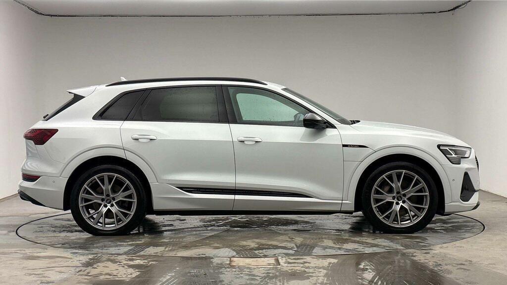 Audi E-tron Black Edition 55 Quattro 30000 Kw White #3