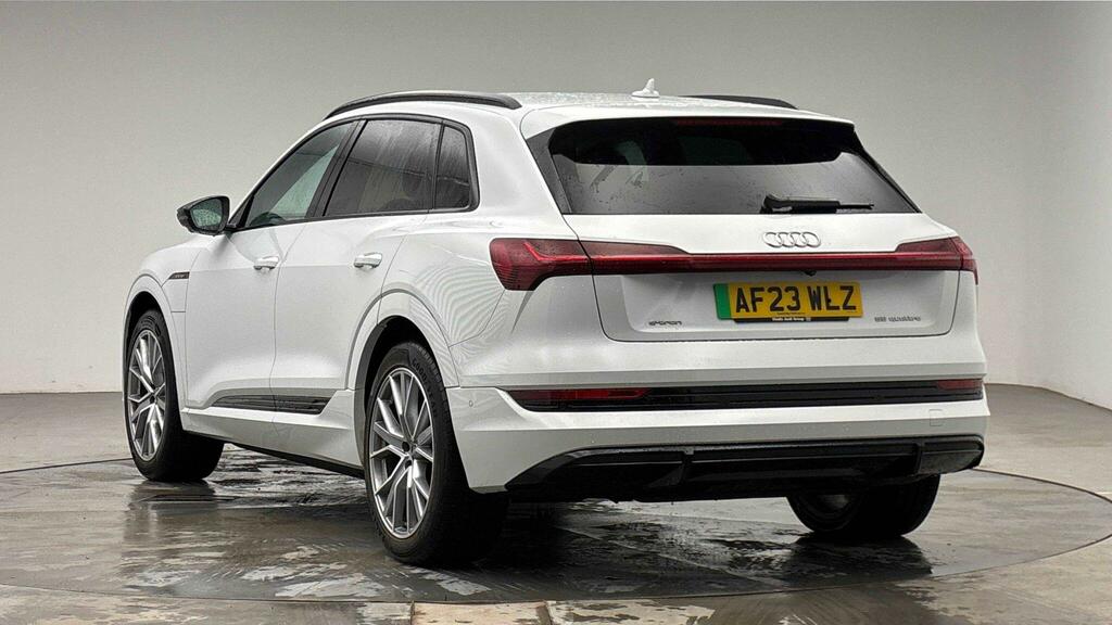 Audi E-tron Black Edition 55 Quattro 30000 Kw White #2