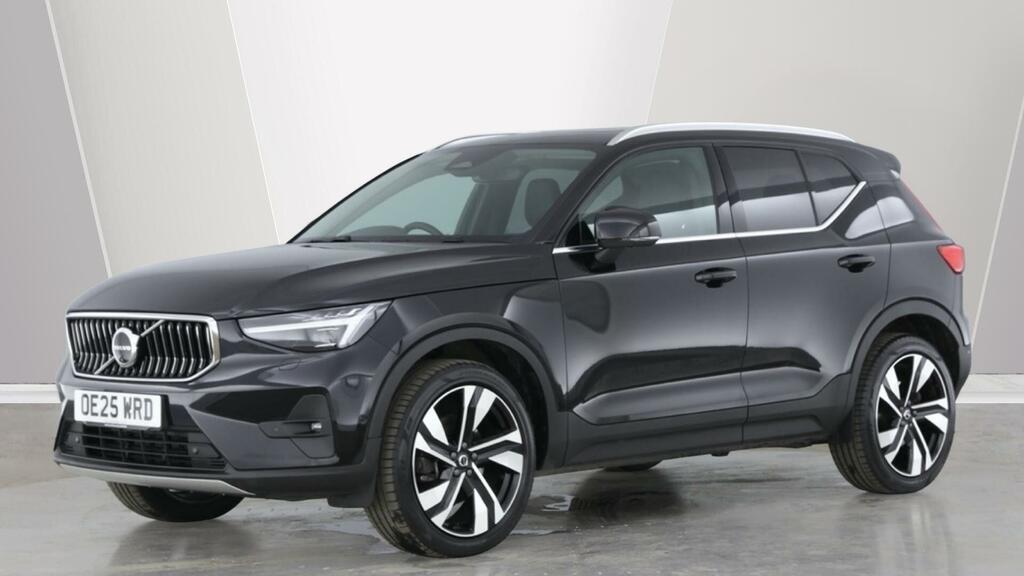 Volvo XC40 2.0 B3 Mhev Ultra Bright Suv Hybrid Dct Black #3