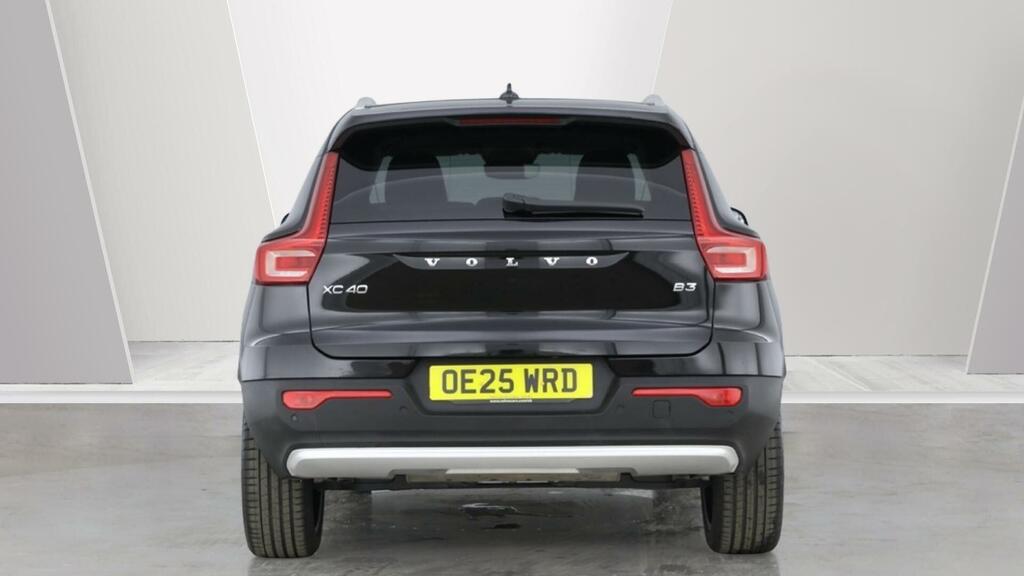 Volvo XC40 2.0 B3 Mhev Ultra Bright Suv Hybrid Dct Black #6