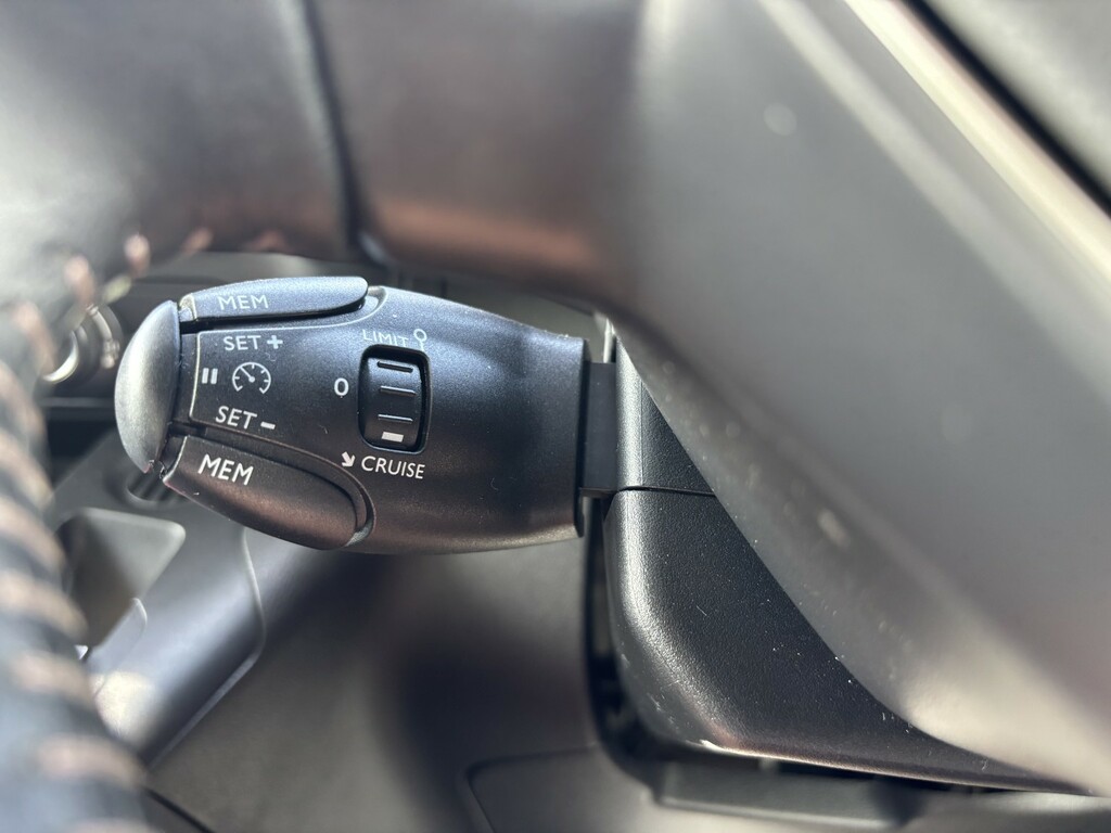 Peugeot Rifter Allure Blue #20